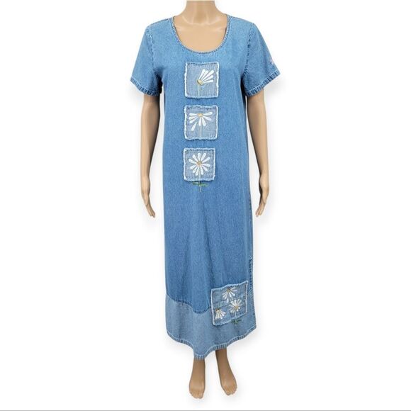 Bleu Bayou Vintage 90s Denim Dress with Daisy Patchwork Embroidery Cottagecore - Picture 1 of 10